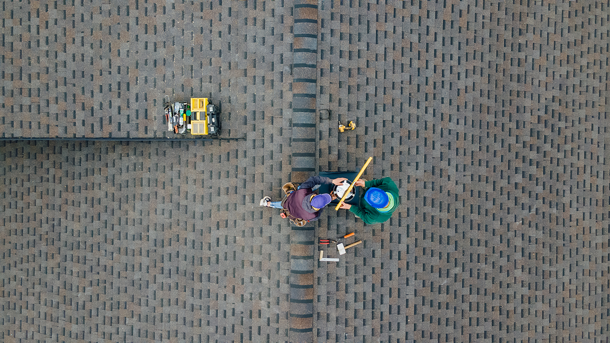 Roofing-training-on-the-job
